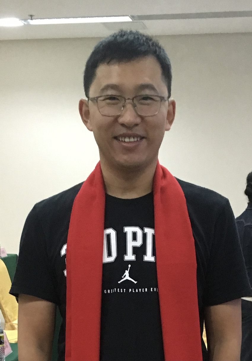 王斌